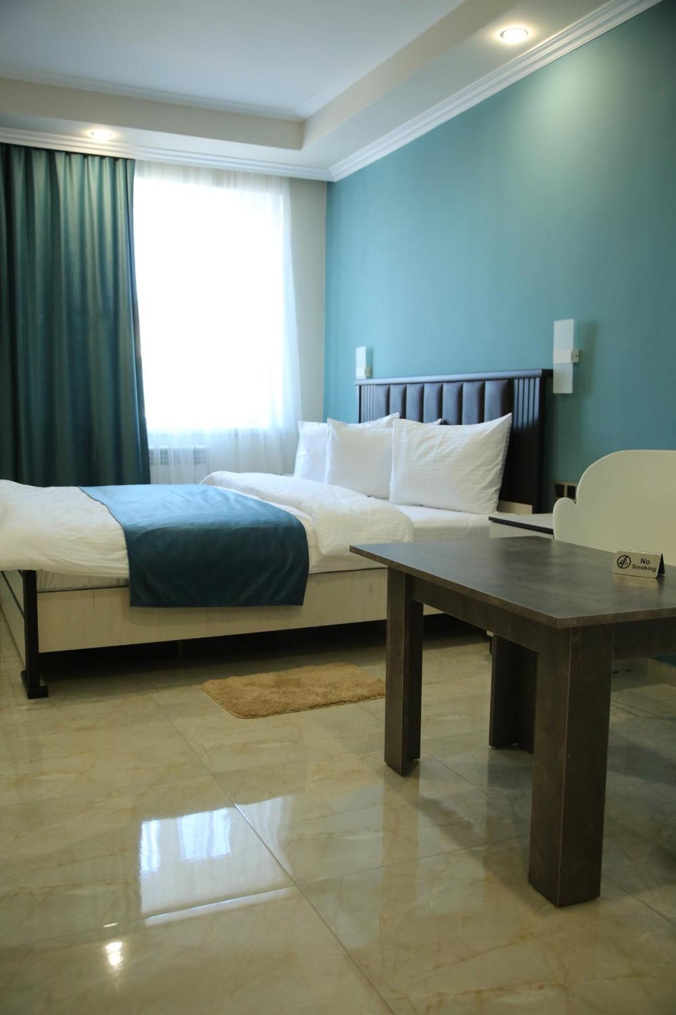 Vell Grey Hotel Martuni 외부 사진