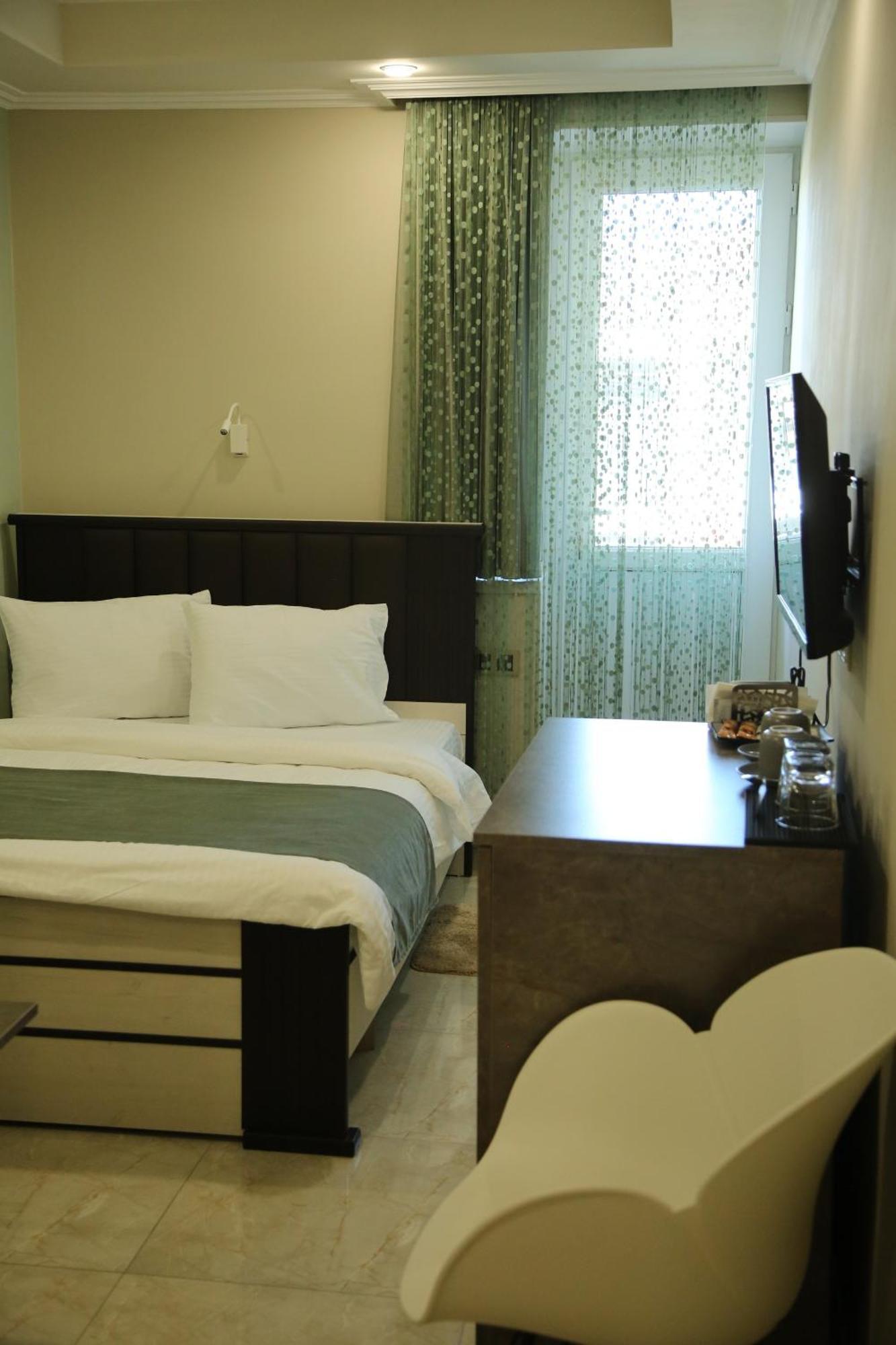 Vell Grey Hotel Martuni 외부 사진
